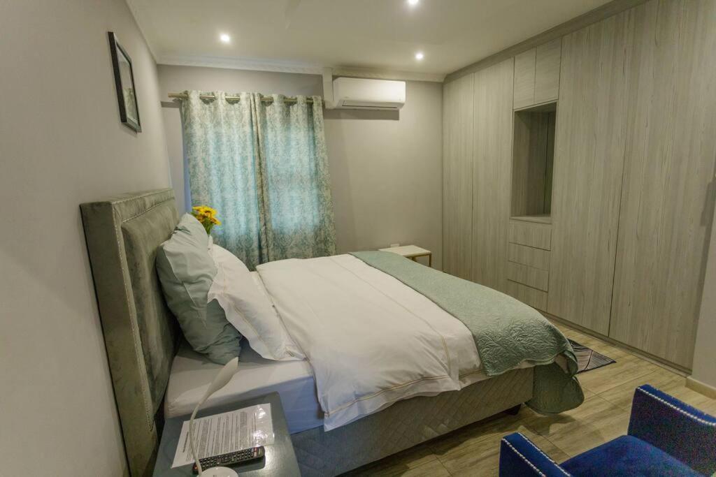 Cozier Glitz Villa Cape Town Exterior foto